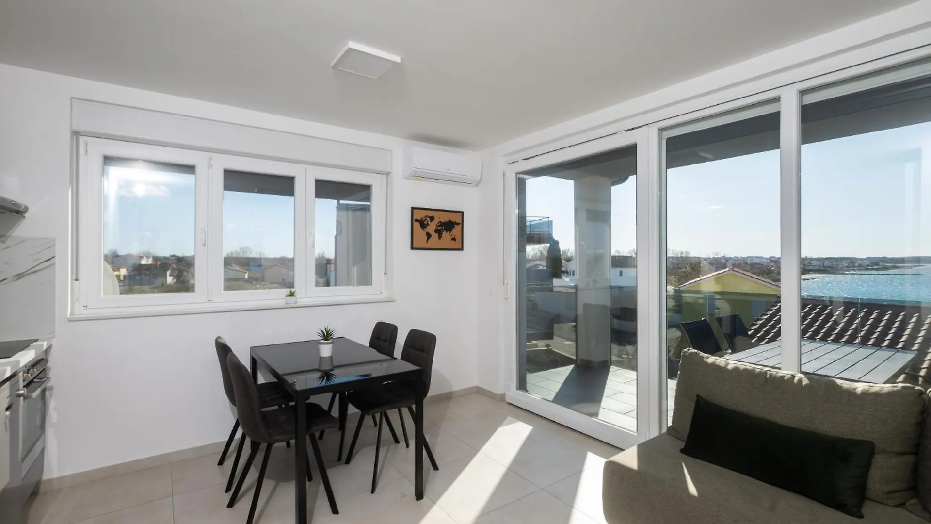 Sunshine Bay Apartment Nin 0*,  Croatia