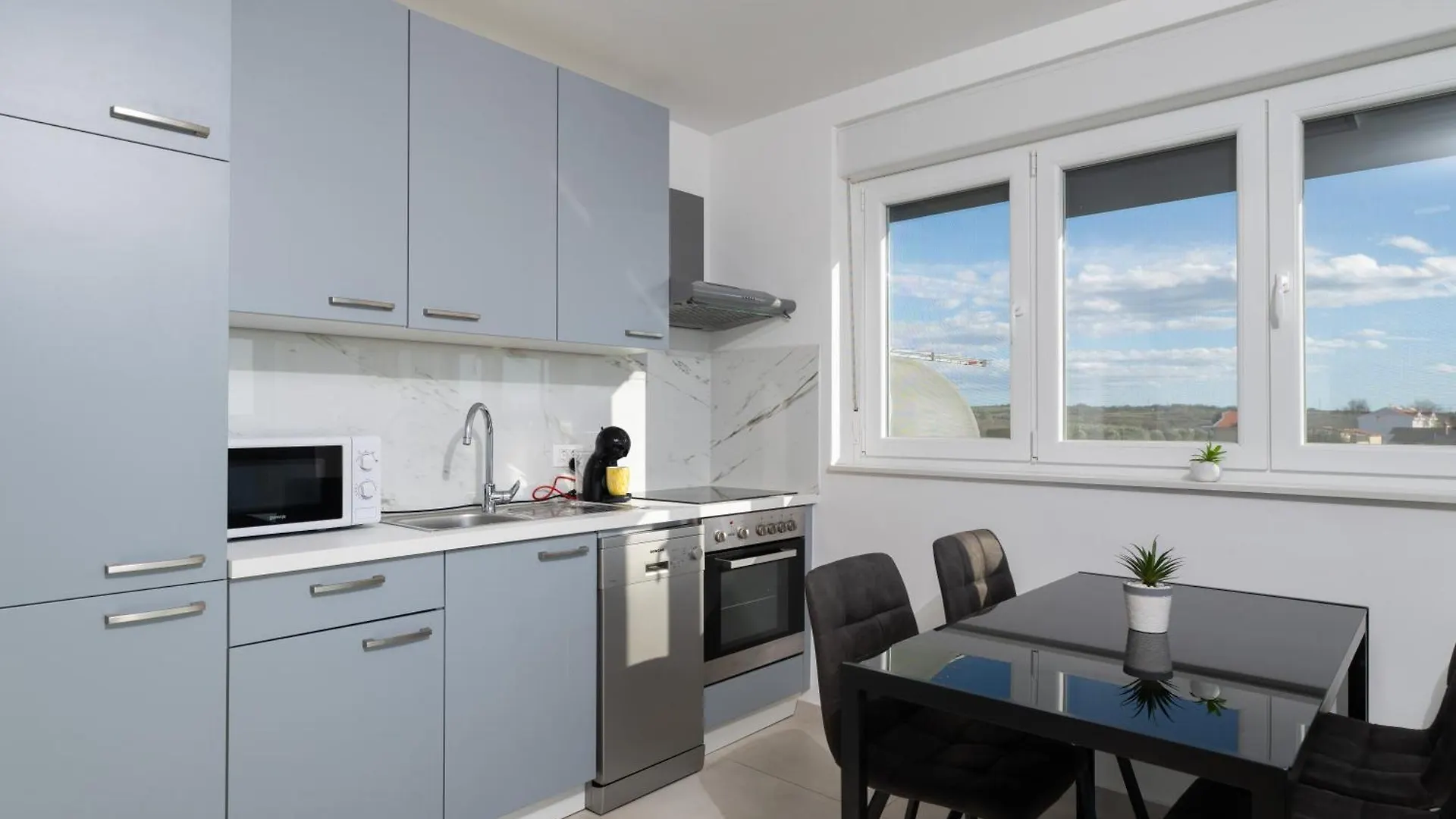 Appartamento Sunshine Bay Nin